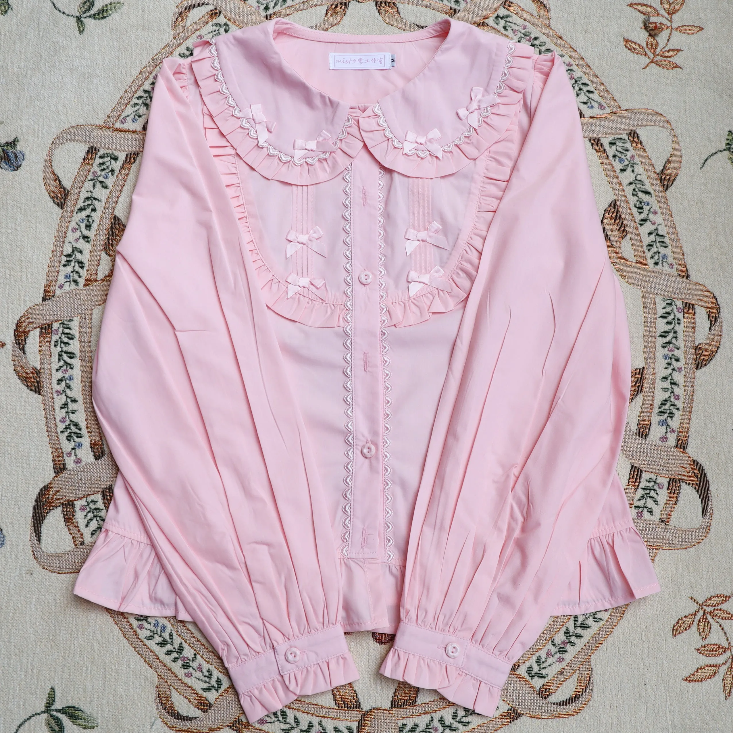 Bow Collar Long Sleeve Blouse