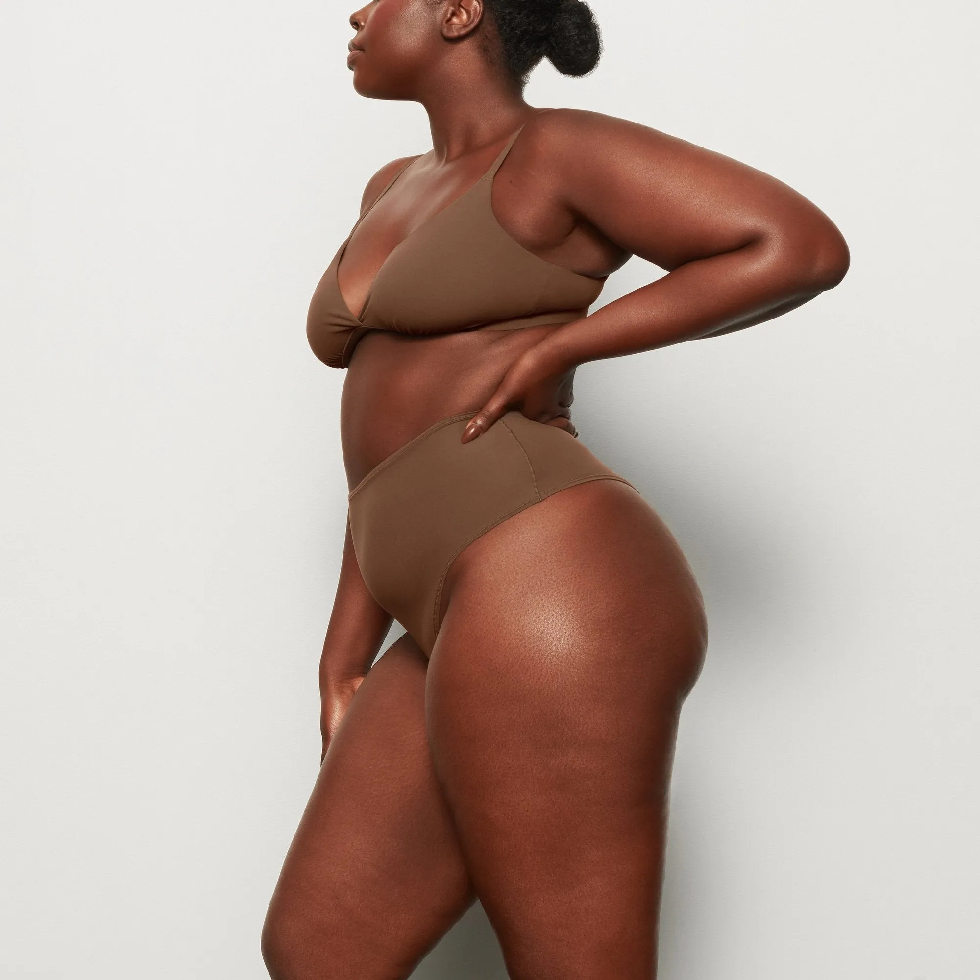 FITS EVERYBODY HIGH WAISTED THONG | OXIDE