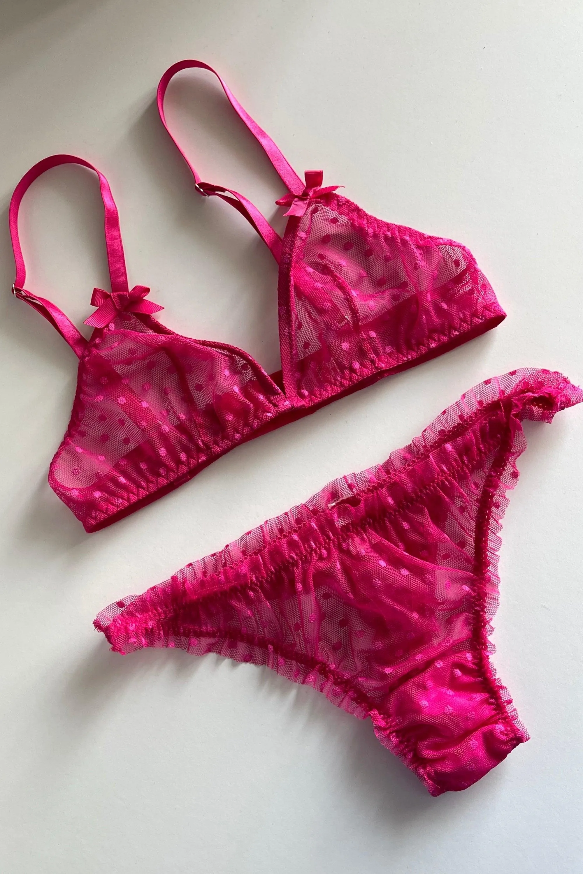 Mimi Fuchsia dots high waisted thongs