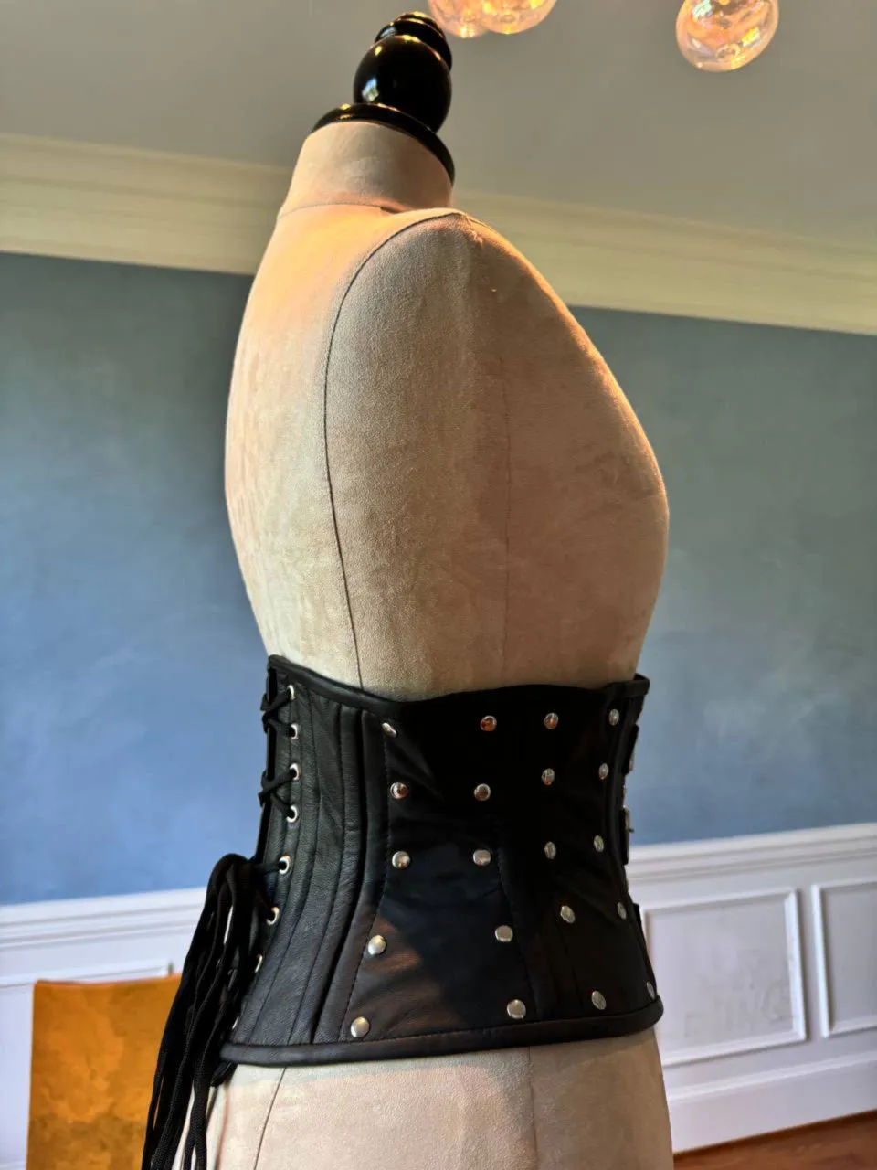 Real leather corset waspie with double bones for tight lacing and waist training. Gothic, steampunk, valentine, gf gift corset belt