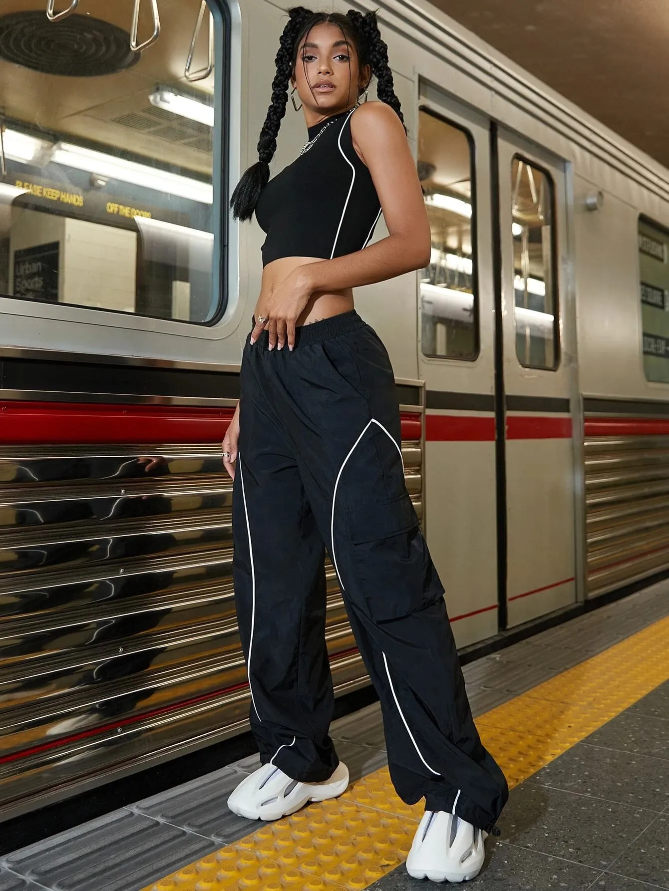 Street Contrast Binding Flap Pocket Cargo Parachute Pants